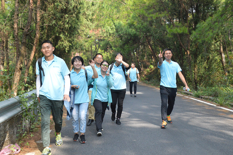 登顶路上（2）_副本.jpg